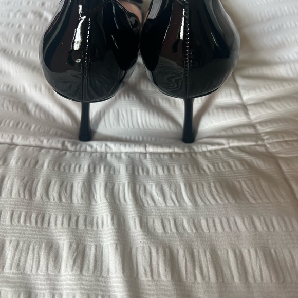 Roger Vivier 65MM Patent Leather Pumps - Picture 4 of 6